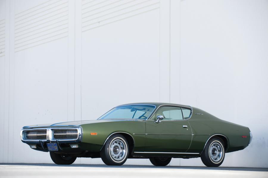  Dodge Charger Hardtop 1972 года  (фото 1 из 18)